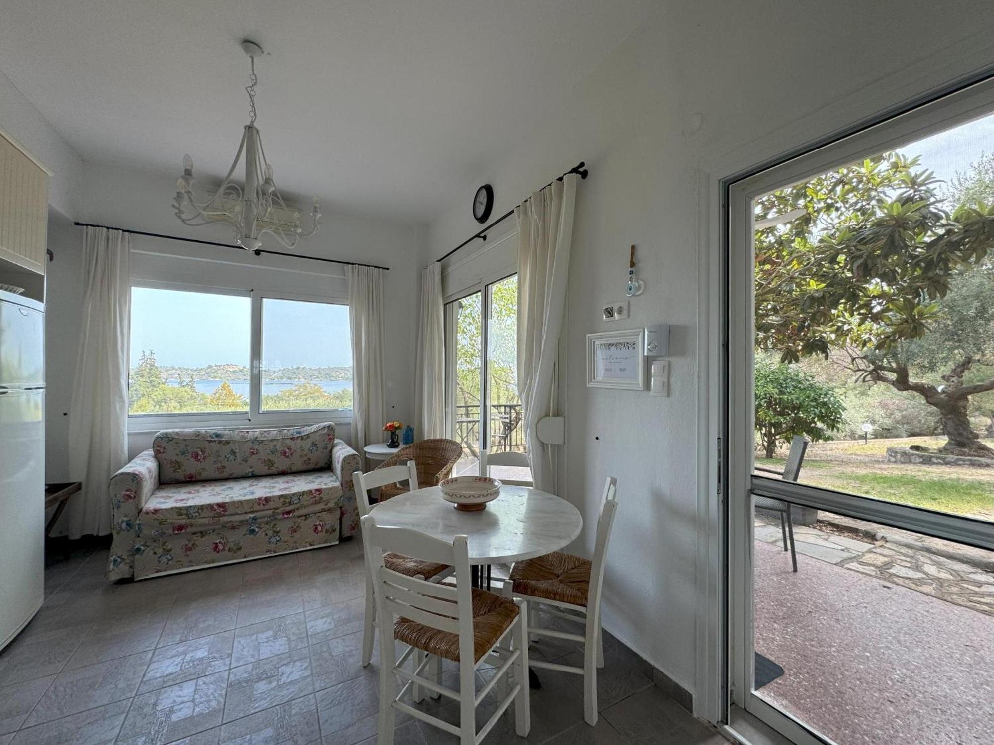 Apartmán Philippos 2 Diaporos Exteriér fotografie
