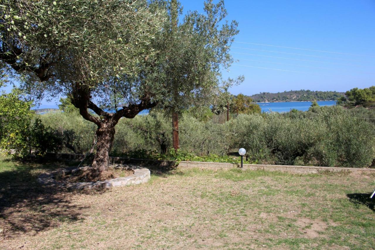 Apartmán Philippos 2 Diaporos Exteriér fotografie